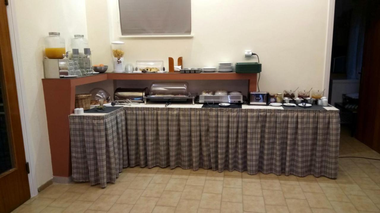 Hotel Astron Loutra Ipatis Esterno foto