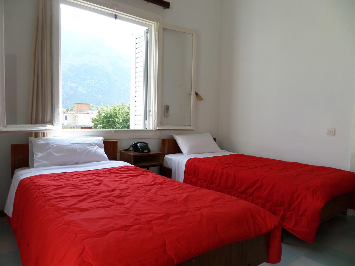 Hotel Astron Loutra Ipatis Esterno foto